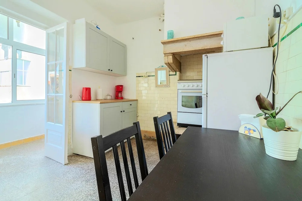 House With 4 Bedrooms In Lisboa, With Wonderful City View, Terrace And Wifi - 30 Km From The Beach