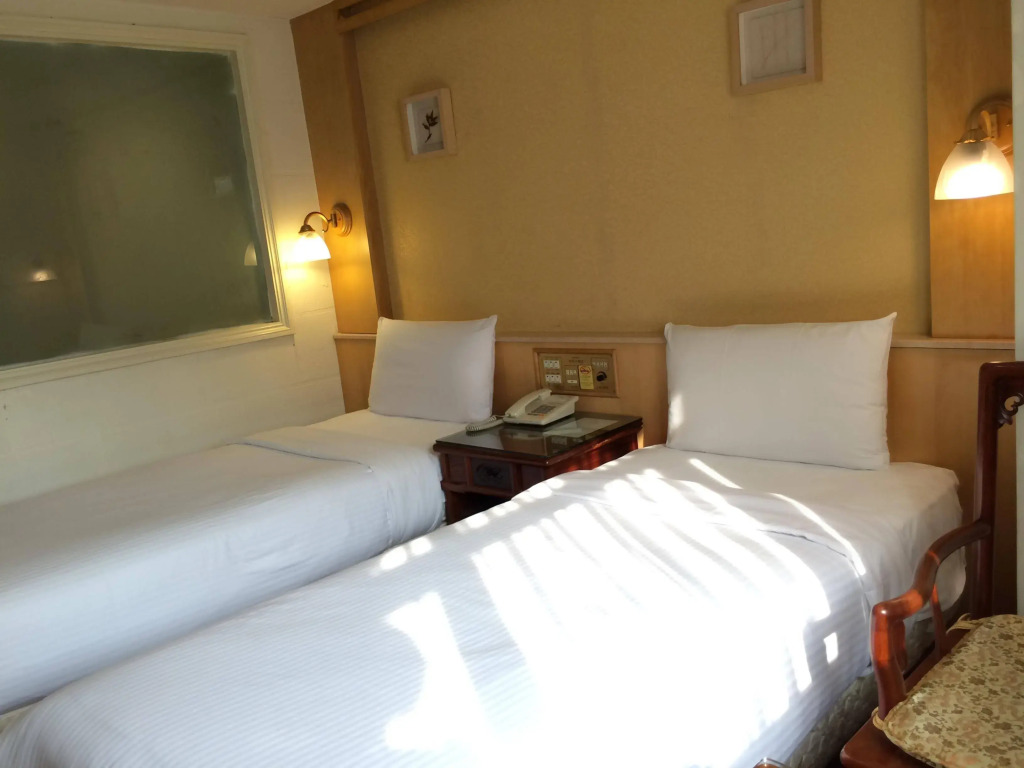 KDM Hotel