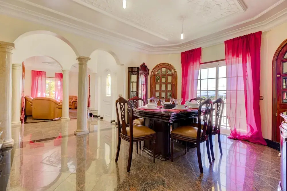 Villa Menir