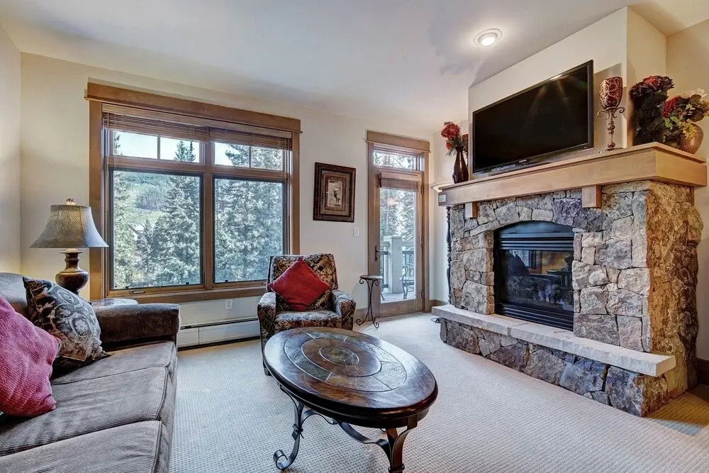 Luxurious 1 BR in River Run Village with Ski in ski out condo