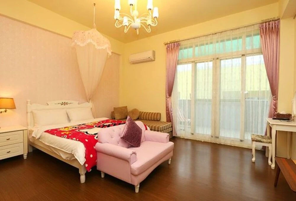 19 Platform Bed