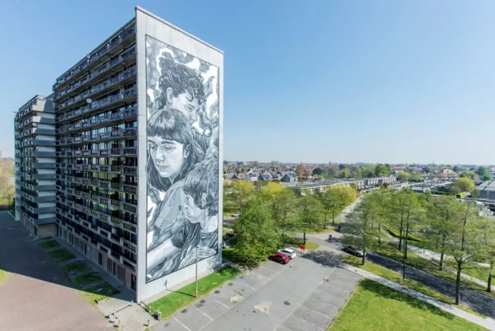 Apartment Close to the sea Wall of Mariakerke