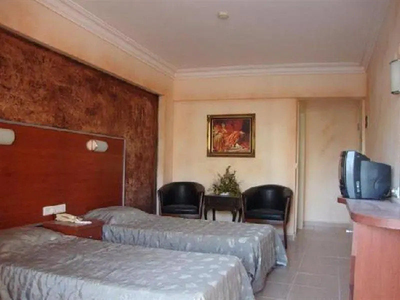 Club Diana Hotel
