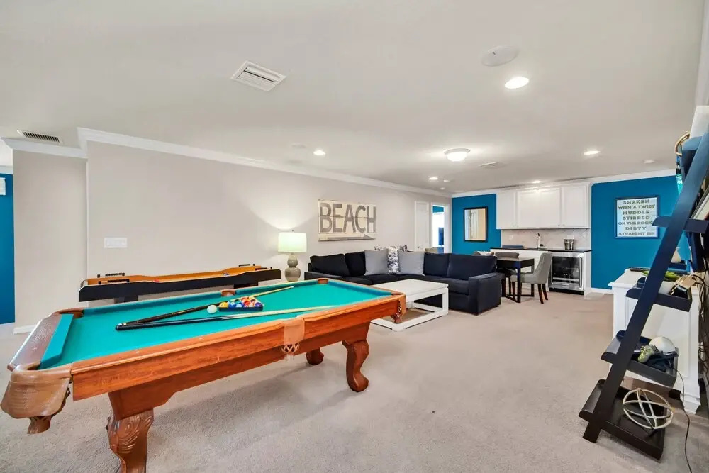 Luxury MultiFamily Gem ~ Mins to Disney ~ Pool/Spa