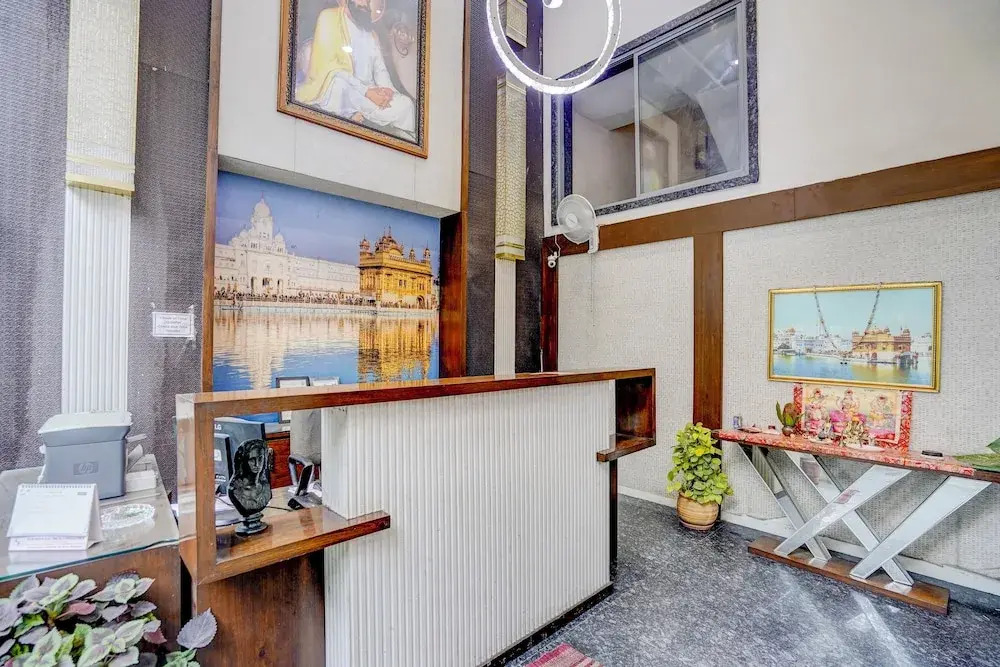 The Byke Express - Pishori Inn Pan India Pure Veg Hotel Chain