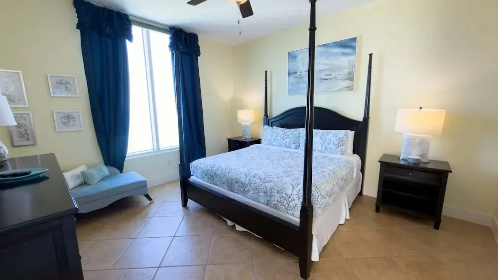Just A Dream - 26th Floor Luxury @ Sapphire 3 Bedroom Condo