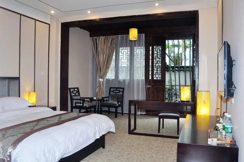 Chengdu Huanglongxi Puyuan Hotel