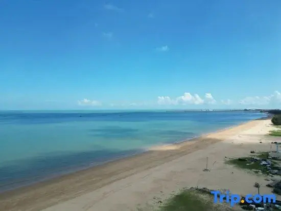 Sunset Island Luxury Seaview Homestay