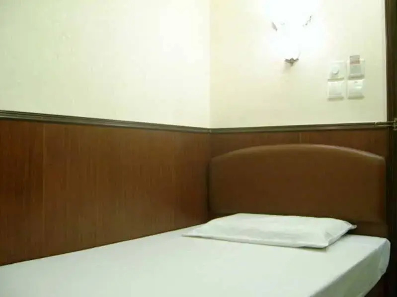 Hong Kong Sun Guest House