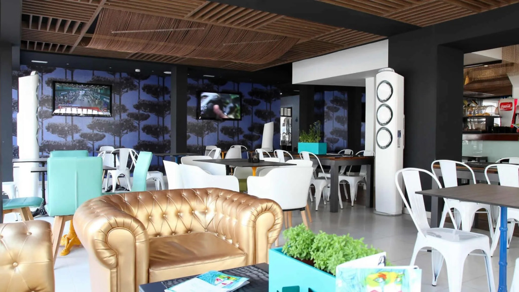 Hotel The Element