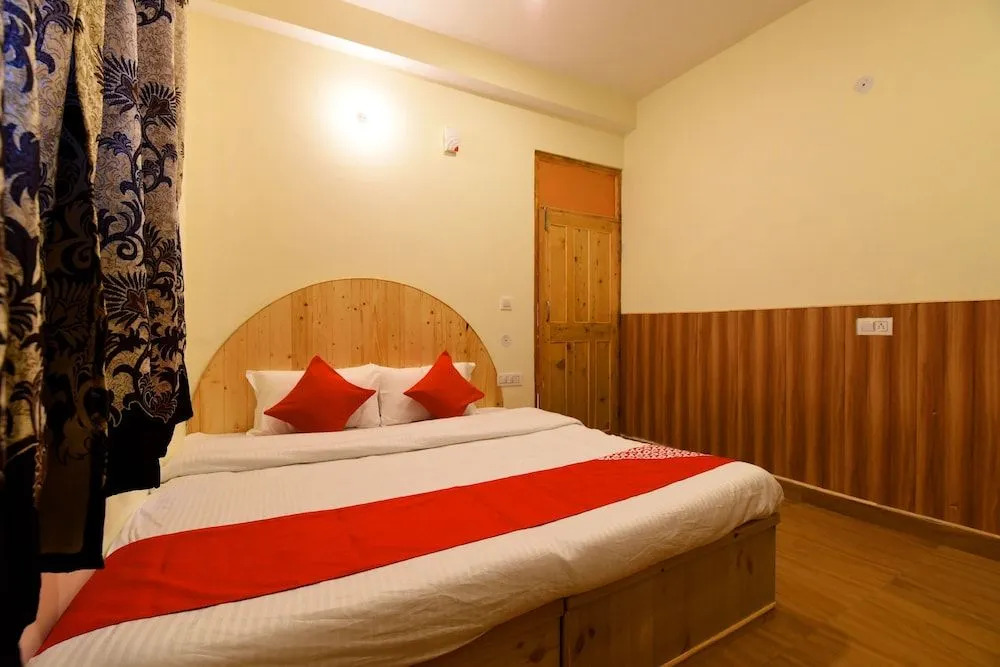 OYO 15268 Villa Heritage Cottage