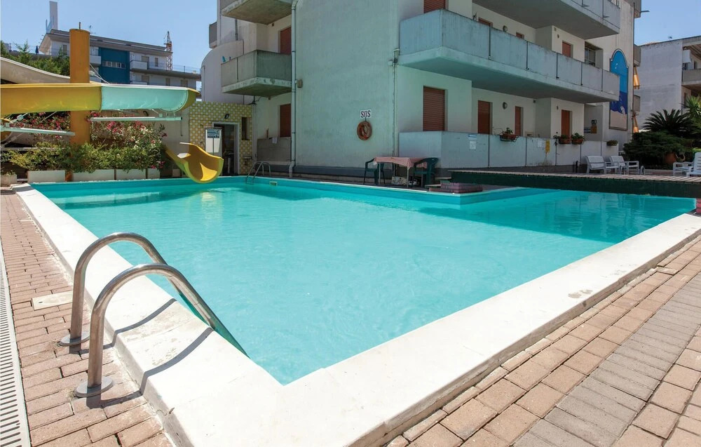 Nice Apartment in Alba Adriatica With Outdoor Swimming Pool, Wifi and 1 Bedrooms