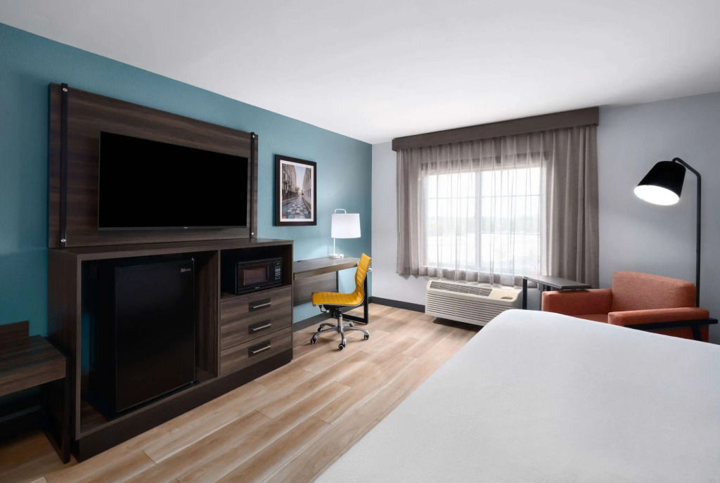 La Quinta by Wyndham Greensboro Highpoint