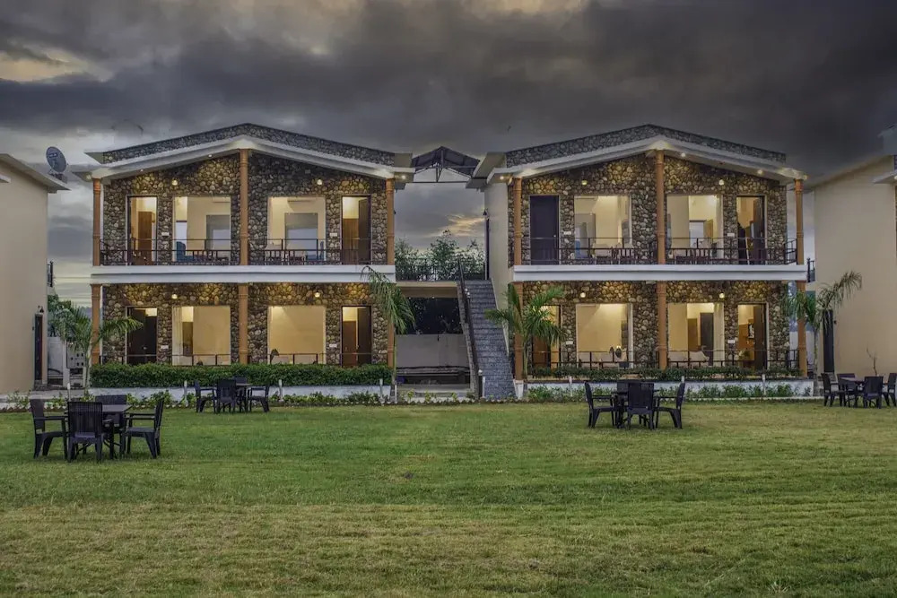Corbett Green Retreat Resort