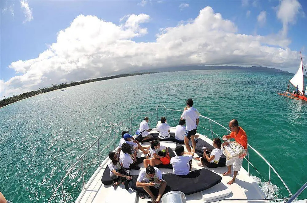 Loft @ Alta Vista De Boracay