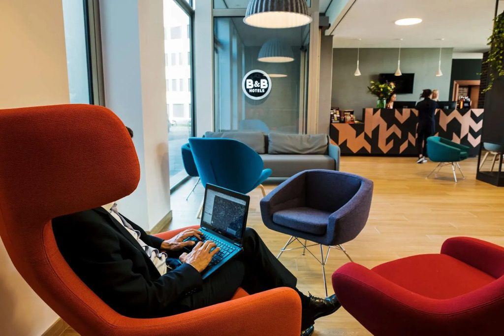 B&B HOTEL Antwerpen Zuid