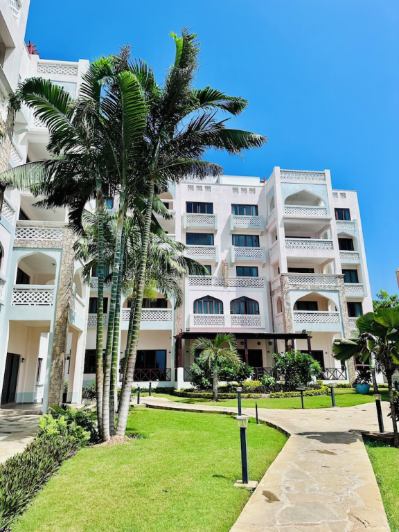 Luxury Oceanline Beachfront Apartments