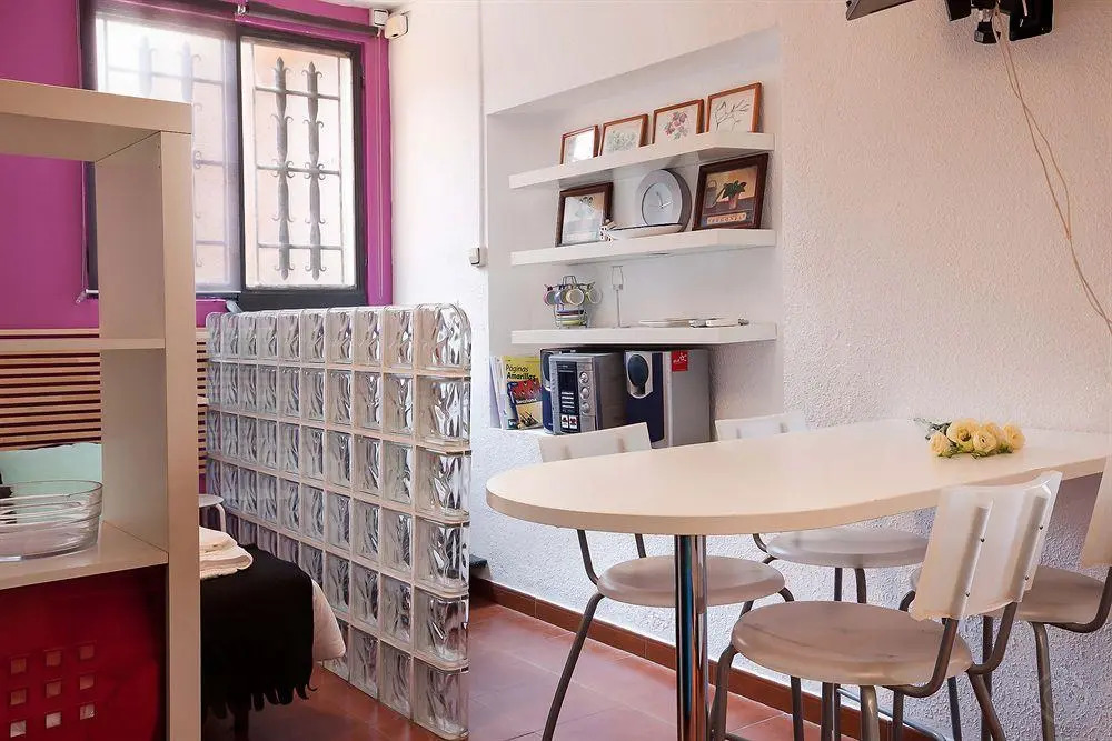 Gracia Apartments