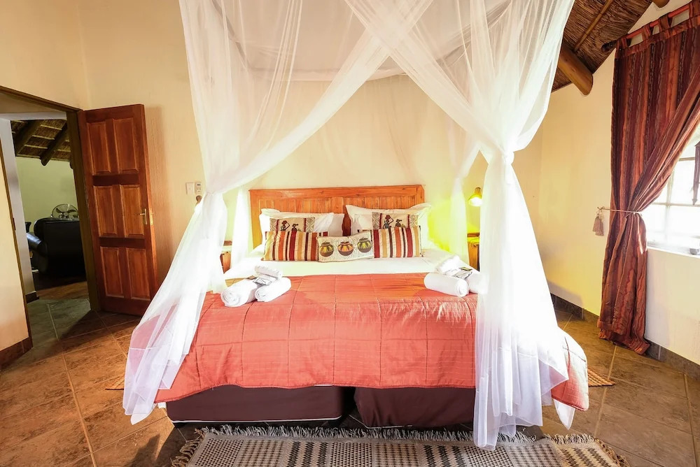 Luxury and Romantic Accommodation on the Doorstep of Kruger National Park