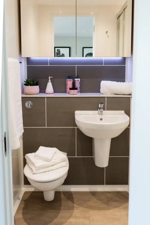 Deluxe Studio Apartment at The Point in Aberdeen City Centre