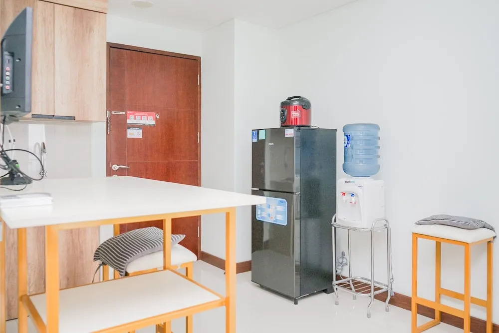 Fully Furnished with Comfortable Design 2BR Apartment Springwood Residence