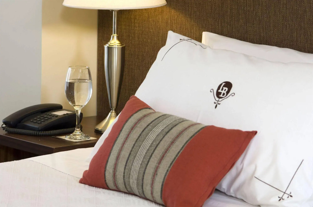 Las Bayas Home Suites