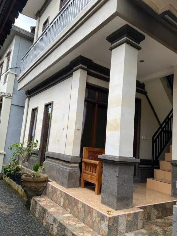 Lilir House
