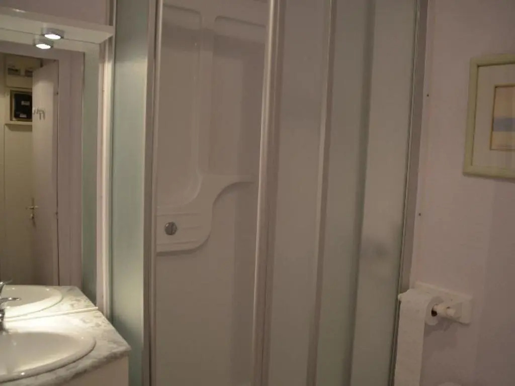 Appartement Les Menuires, 1 pièce, 2 personnes - FR-1-452-87