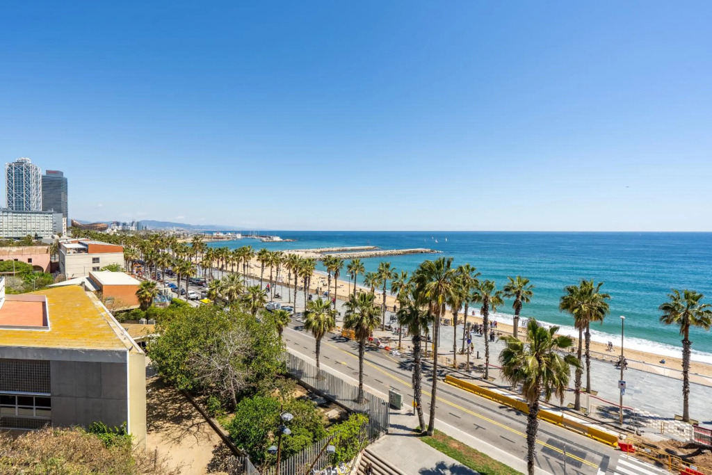 Kronos on the beach Suite 2