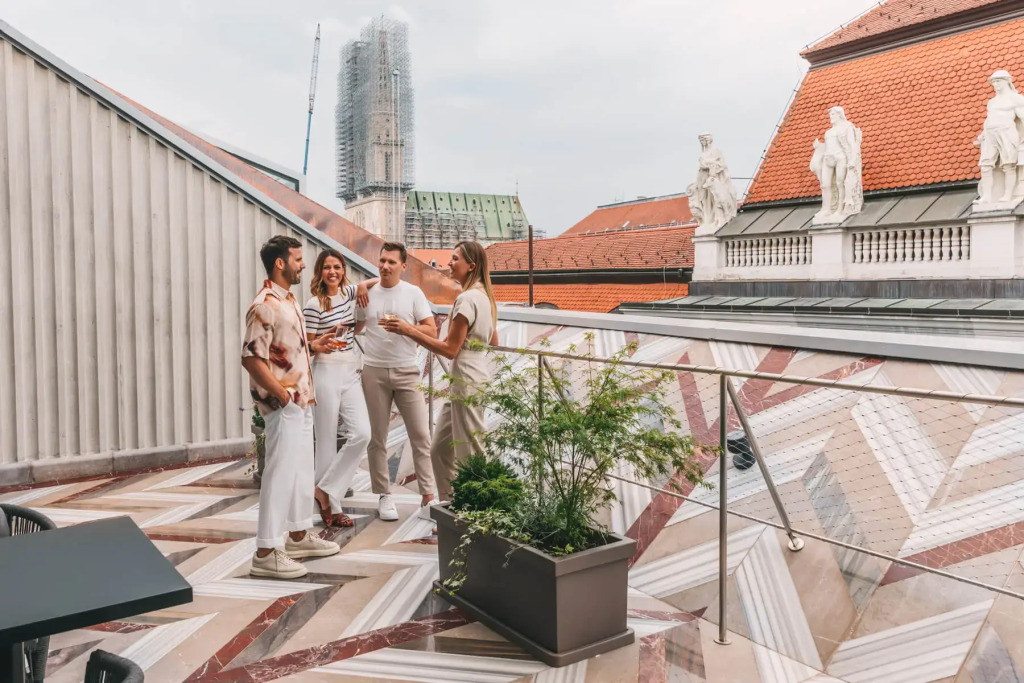 Met Boutique Hotel