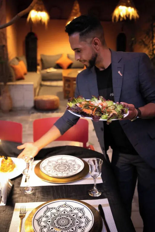 Riad OZeen