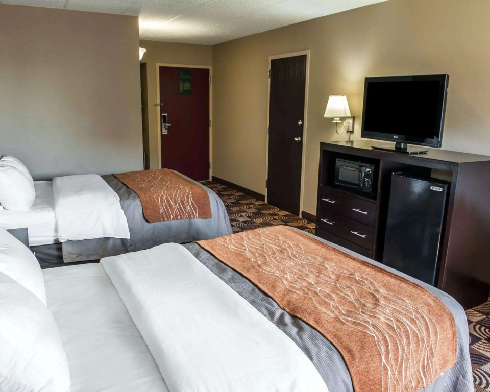 Comfort Inn & Suites Indianapolis Northwest - College Park