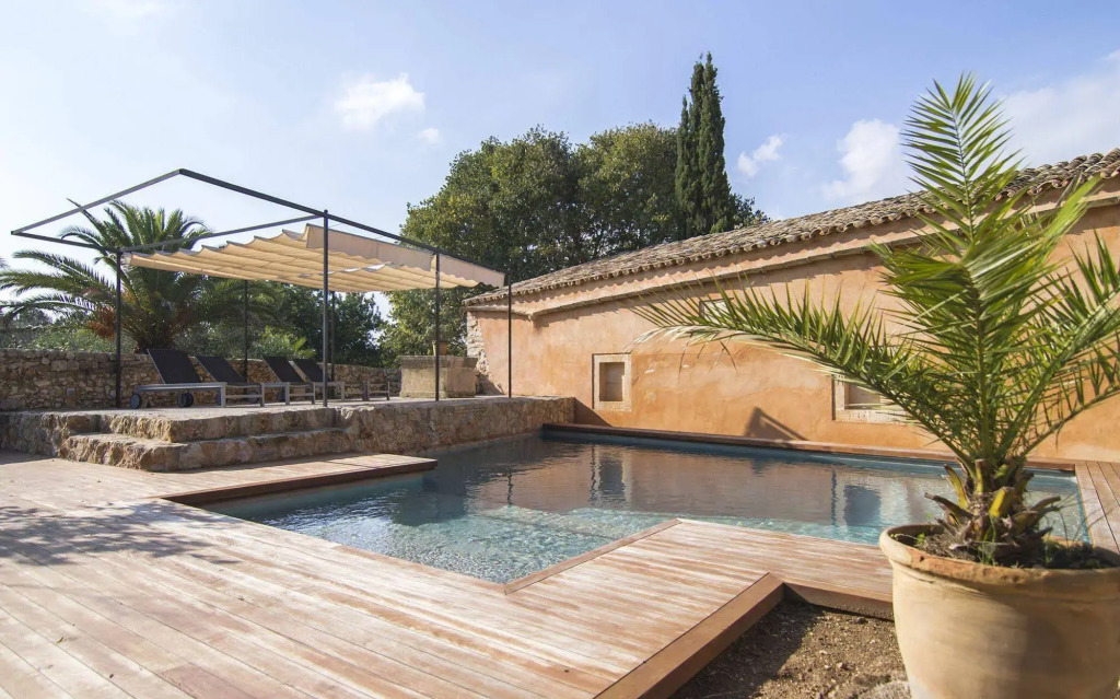 Villa Can Mir near Buger By home villas 360