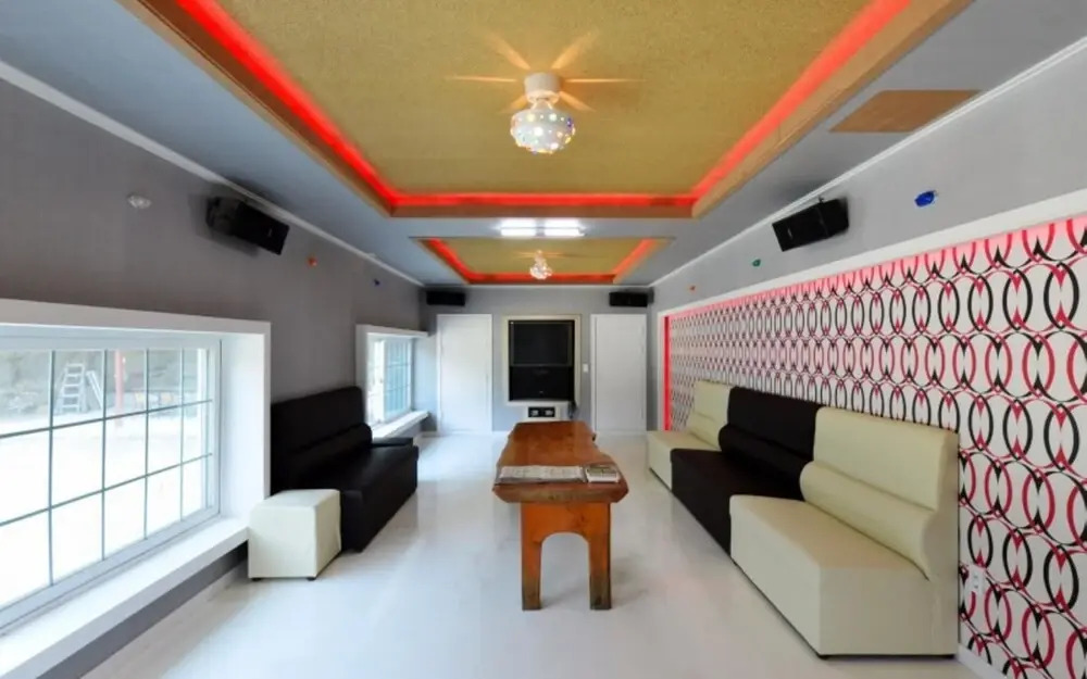 Chuncheon Aisan Tennis Pension(춘천 아이산테니스펜션)