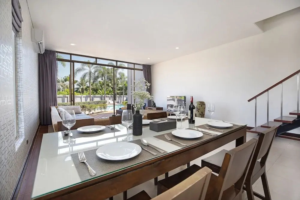 Spacious 3BR Pool Access Villa Argent 7