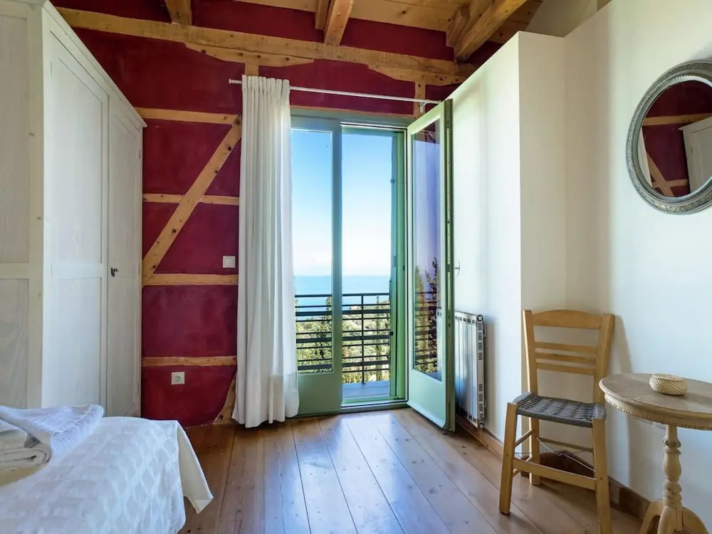 Charming, Warm Vacation Home, Private Pool, Privacy and Seaview, West Lefkas