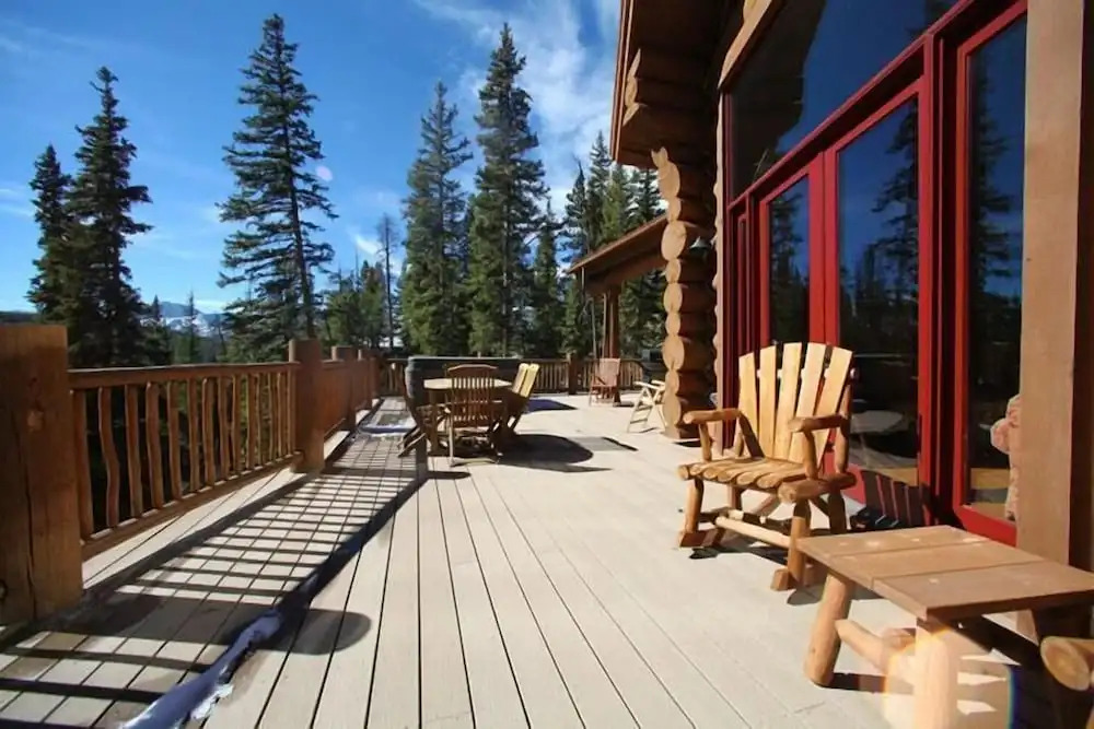 Goldenview Lodge