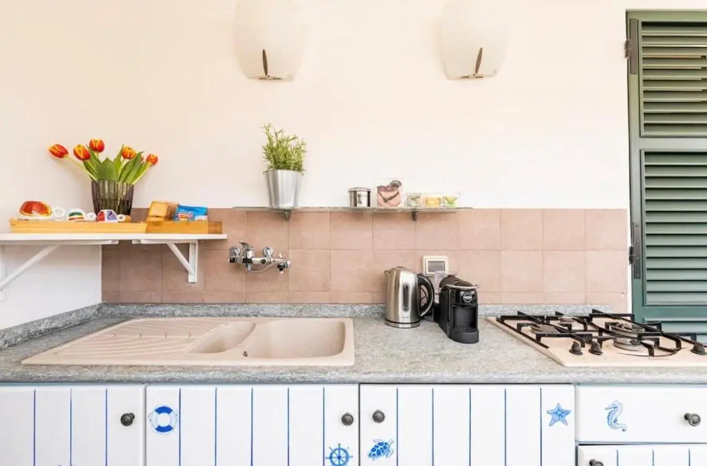 Suite in Centro Storico a Loano con GARAGE