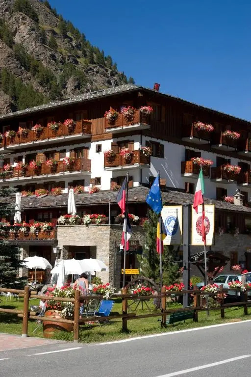 Hotel Granta Parey
