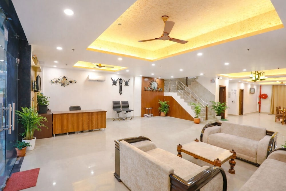 Mauryan Signature hotel Near Yashobhoomi