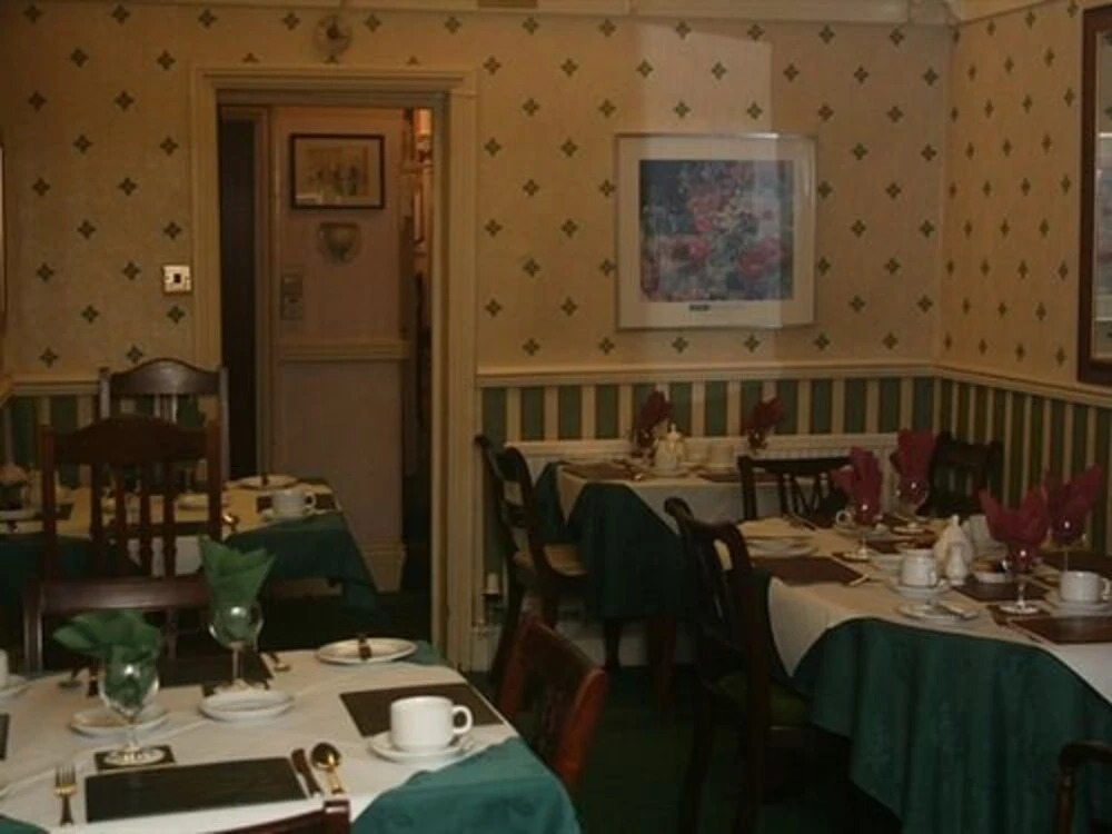 The Knoll Guesthouse