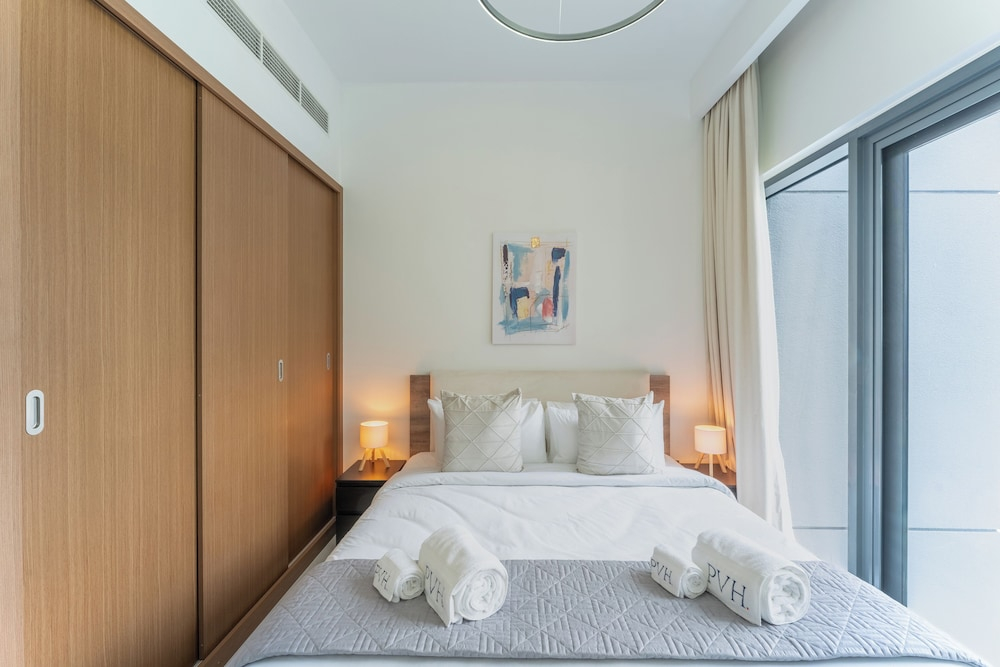 PVH - Azizi Mirage 1 - Tranquil 1 BR