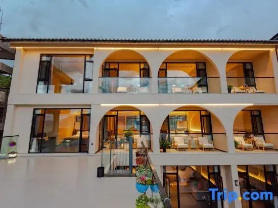 Boyu Sunset Bay Scenic Apartment