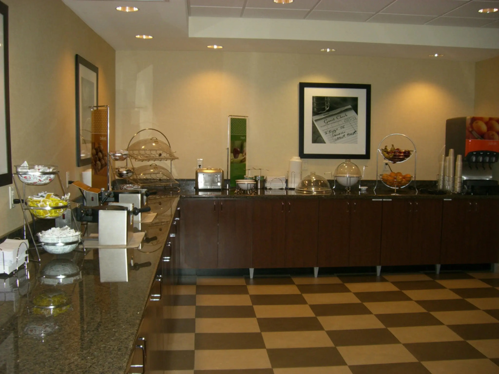 Hampton Inn and Suites Pueblo/North