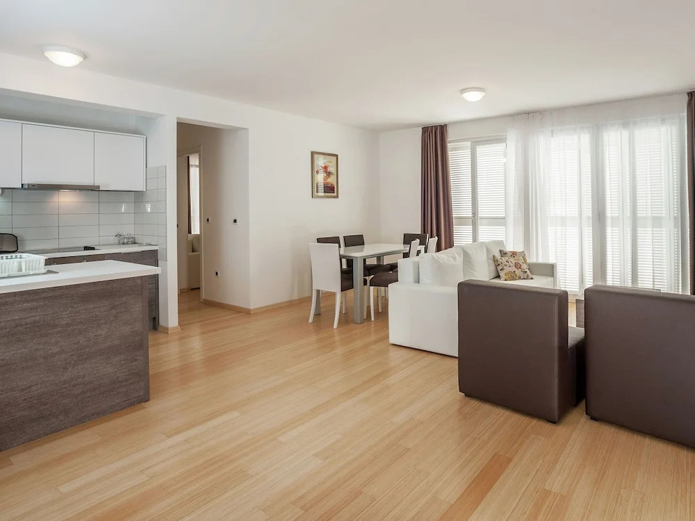 Luxury Apartment with Oven, 13 Km North of the City of Zadar