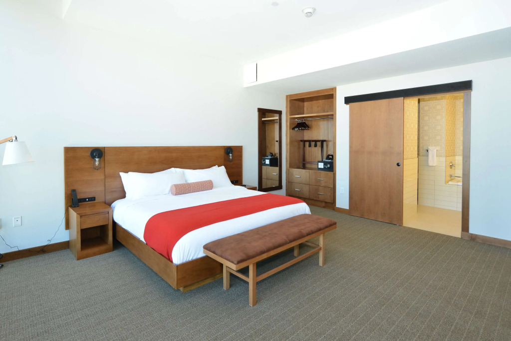 The Lismore Hotel Eau Claire - a DoubleTree by Hilton