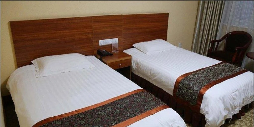 Jining Qianxi Hotel