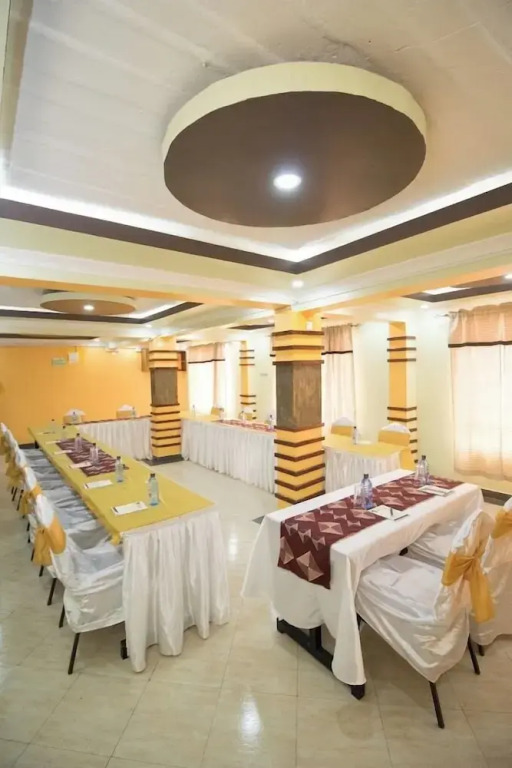 Narumoro Africa One Hotel