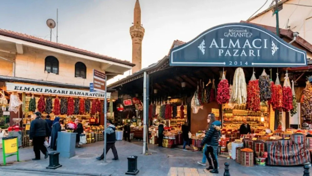 Hotel Gazi̇