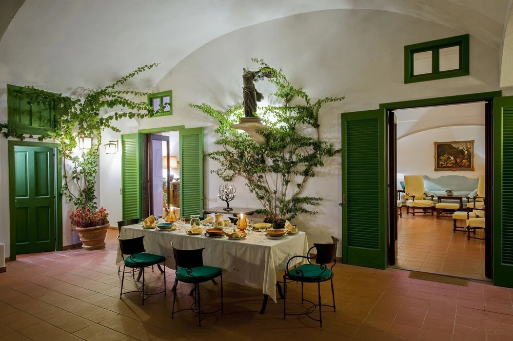 Villa Magenta